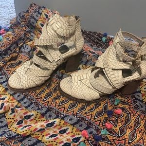 Snake skin freebirds